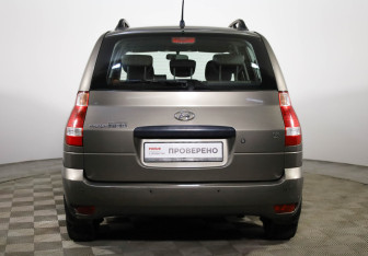 Подержанный автомобиль Hyundai Matrix 2009 года (6 фото)