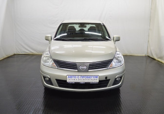 Подержанный автомобиль Nissan Tiida Sedan 2008 года (2 фото)