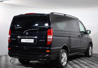 Подержанный автомобиль Mercedes-Benz Viano 2012 года (4 фото)