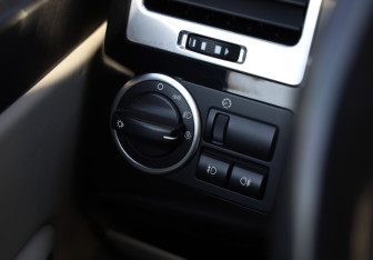 Подержанный автомобиль Land Rover Range Rover 2012 года (27 фото)