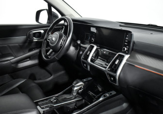 Подержанный автомобиль Kia Sorento 2021 года (15 фото)
