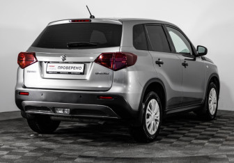 Подержанный автомобиль Suzuki Vitara 2019 года (5 фото)