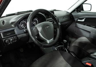 Подержанный автомобиль LADA (ВАЗ) Priora Sedan 2016 года (11 фото)