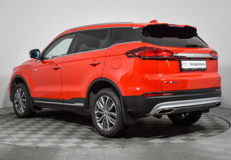 Подержанный автомобиль Geely Atlas Pro 2022 года (7 фото)