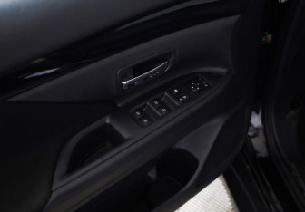 Подержанный автомобиль Mitsubishi Outlander 2019 года (21 фото)