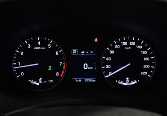 Подержанный автомобиль Hyundai Creta 2019 года (18 фото)