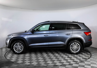 Подержанный автомобиль Skoda Kodiaq 2020 года (8 фото)
