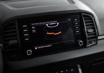 Подержанный автомобиль Skoda Karoq 2021 года (17 фото)