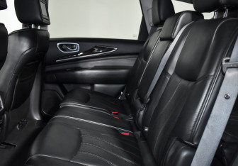 Подержанный автомобиль Infiniti QX60 2014 года (14 фото)