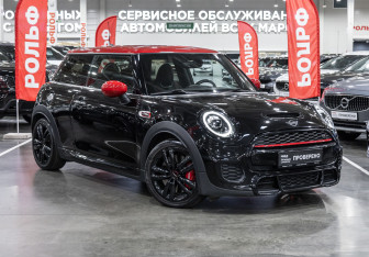 Подержанный автомобиль MINI Hatch 2019 года (5 фото)