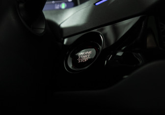 Подержанный автомобиль Honda Accord Sedan 2023 года (18 фото)