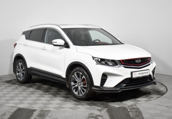 Подержанный автомобиль Geely Coolray 2020 года (3 фото)