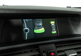 Подержанный автомобиль BMW X3 2014 года (15 фото)