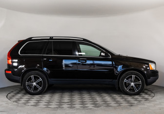 Подержанный автомобиль Volvo XC90 2008 года (4 фото)