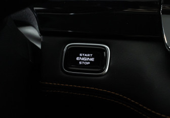 Подержанный автомобиль Changan UNI-K 2021 года (23 фото)