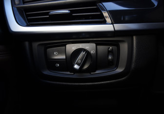 Подержанный автомобиль BMW X5 2014 года (19 фото)