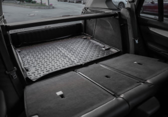 Подержанный автомобиль BMW X5 2015 года (34 фото)