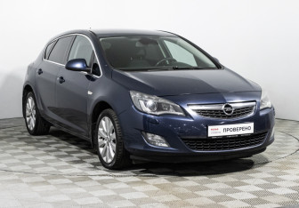 Подержанный автомобиль Opel Astra Hatchback 2010 года (3 фото)
