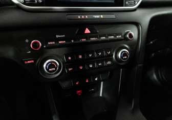 Подержанный автомобиль Kia Sportage 2020 года (20 фото)