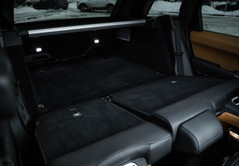 Подержанный автомобиль Land Rover Range Rover Sport 2019 года (36 фото)