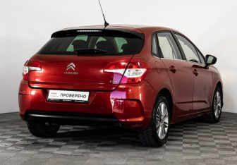 Подержанный автомобиль Citroen C4 Hatchback 2012 года (5 фото)
