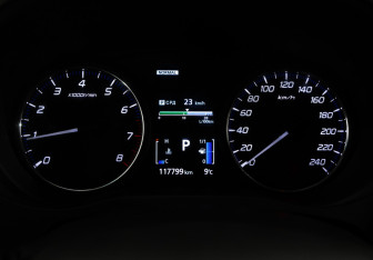 Подержанный автомобиль Honda Accord Sedan 2013 года (23 фото)