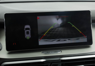 Подержанный автомобиль Geely Coolray 2022 года (16 фото)