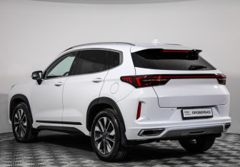 Подержанный автомобиль Exeed LX 2023 года (7 фото)