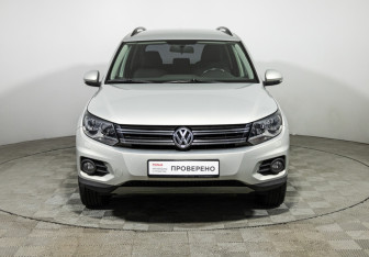 Подержанный автомобиль Volkswagen Tiguan 2013 года (2 фото)