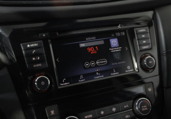 Подержанный автомобиль Nissan Qashqai 2021 года (13 фото)