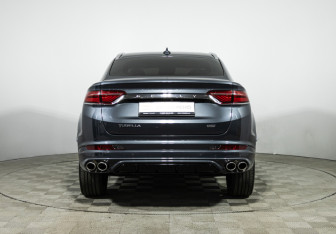 Подержанный автомобиль Geely Tugella 2023 года (6 фото)