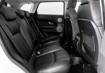 Подержанный автомобиль Land Rover Range Rover Evoque 2017 года (23 фото)
