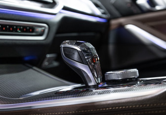 Подержанный автомобиль BMW X5 2019 года (22 фото)