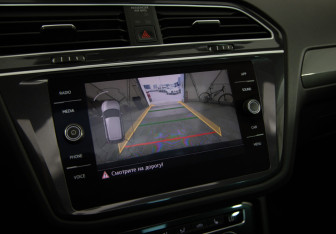 Подержанный автомобиль Volkswagen Tiguan 2019 года (15 фото)