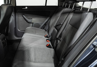 Подержанный автомобиль Volkswagen Golf Plus 2008 года (10 фото)