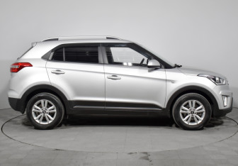 Подержанный автомобиль Hyundai Creta 2017 года (4 фото)