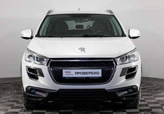 Подержанный автомобиль Peugeot 4008 2012 года (2 фото)
