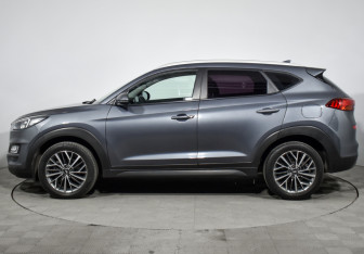 Подержанный автомобиль Hyundai Tucson 2018 года (8 фото)