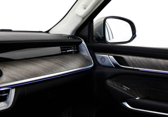 Подержанный автомобиль Tank 500 2023 года (14 фото)