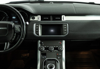 Подержанный автомобиль Land Rover Range Rover Evoque 2017 года (14 фото)