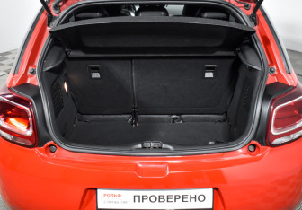 Подержанный автомобиль Citroen DS3 Hatchback 2013 года (19 фото)