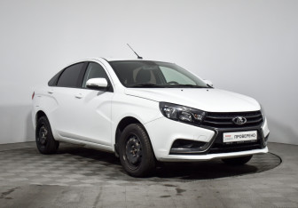 Подержанный автомобиль LADA (ВАЗ) Vesta Sedan 2019 года (2 фото)