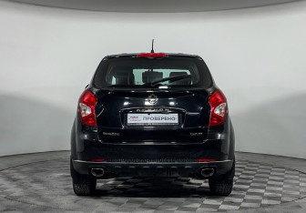 Подержанный автомобиль SsangYong Actyon 2014 года (6 фото)