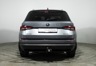 Подержанный автомобиль Skoda Kodiaq 2017 года (6 фото)