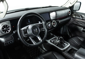 Подержанный автомобиль Tank 300 2023 года (11 фото)