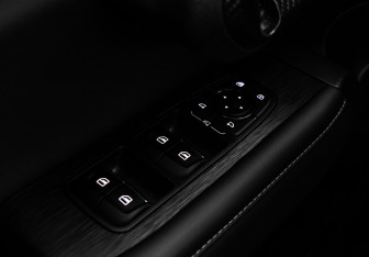 Подержанный автомобиль Haval H7 2025 года (23 фото)
