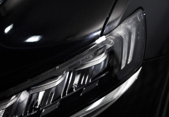 Подержанный автомобиль Geely Tugella 2023 года (8 фото)