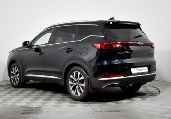 Подержанный автомобиль Chery Tiggo 7 Pro 2022 года (7 фото)