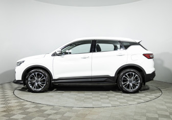 Подержанный автомобиль Geely Coolray 2023 года (8 фото)