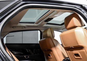 Подержанный автомобиль Jaguar XJ 2016 года (115 фото)